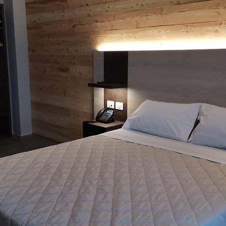 Albergo Rusen Borno Kültér fotó